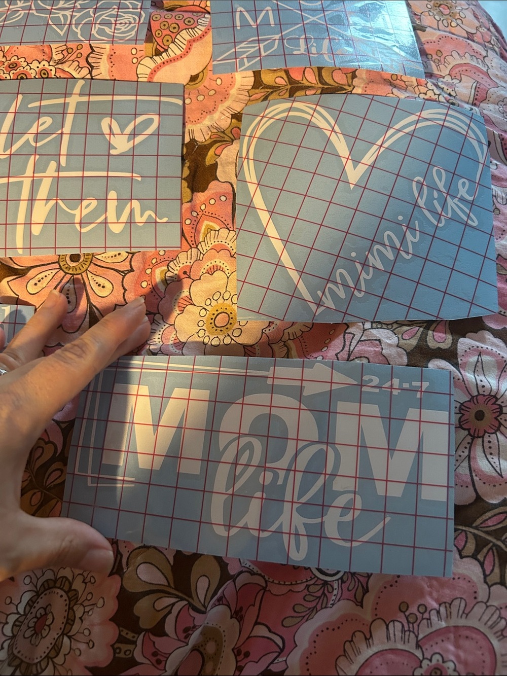 Random Decal Bundle - Picture 2 of 7